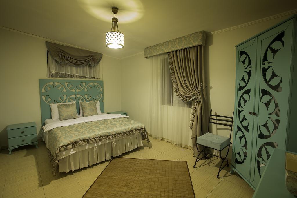 Sapanca Villa Pera Bilik gambar